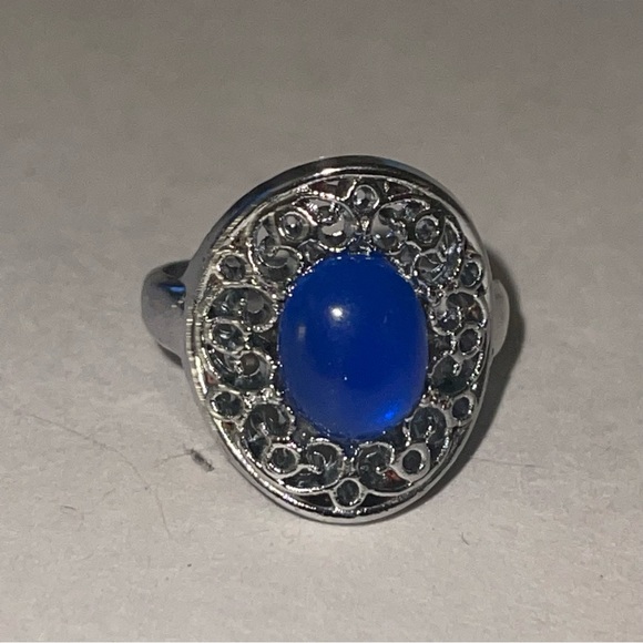 New Handmade Native Sterling Silver Bohemian Natural Dyed Blue Agate Ring - Picture 2 of 7